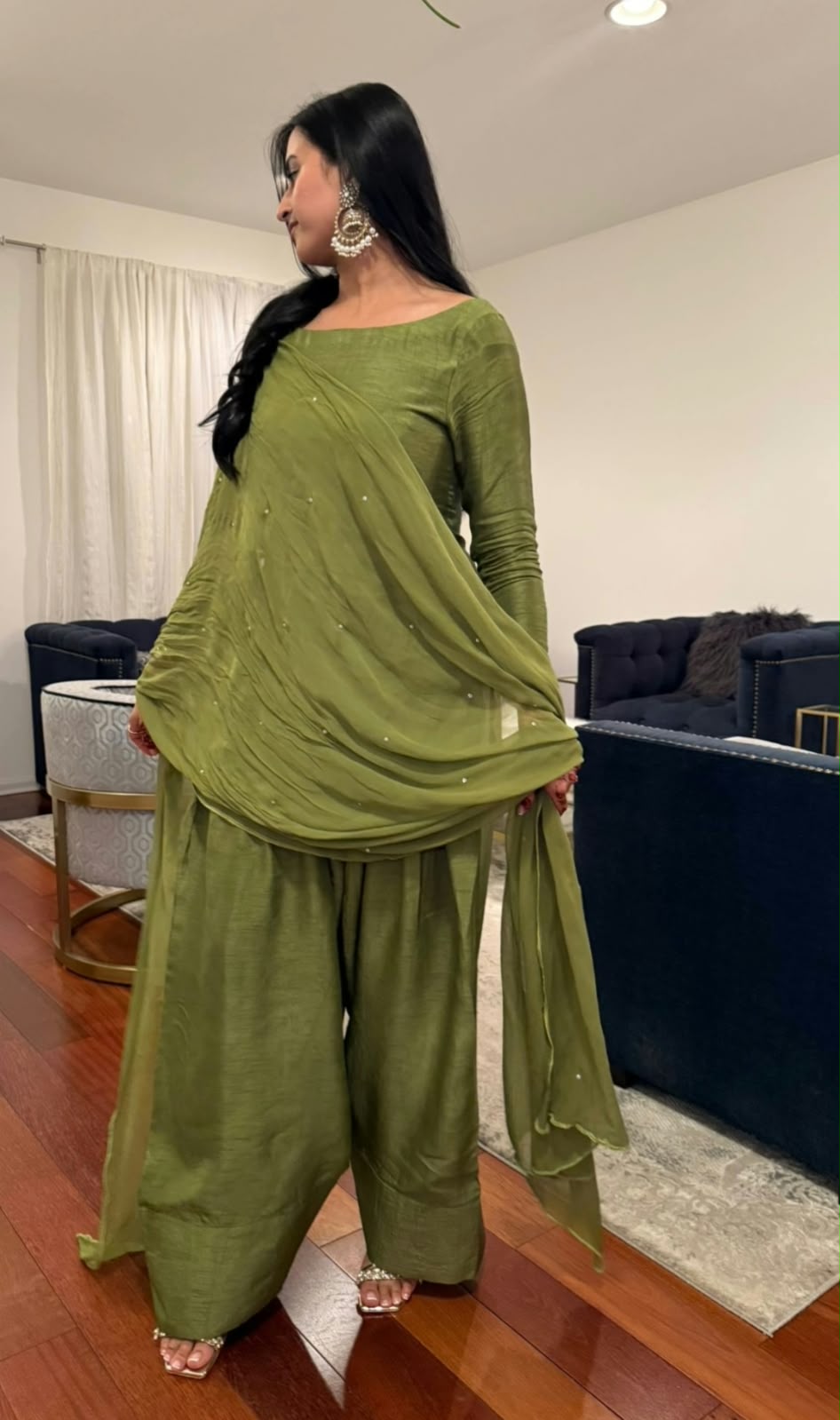 Customer wearing Stitch by Seema gharara